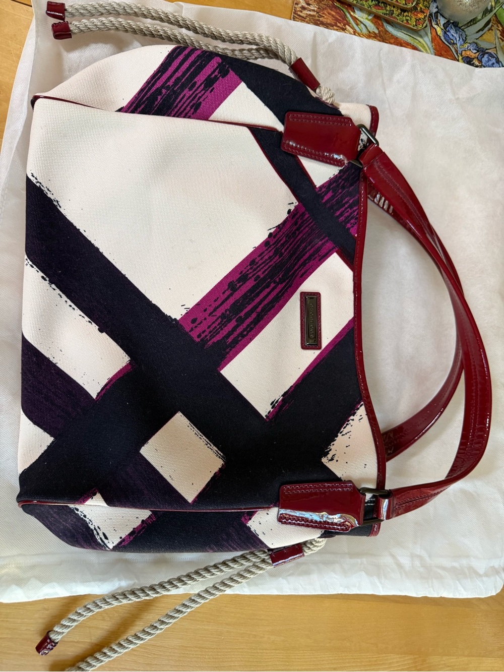 Burberry White Canvas Shoulder Bag with Navy and Magenta Brushstroke Accents